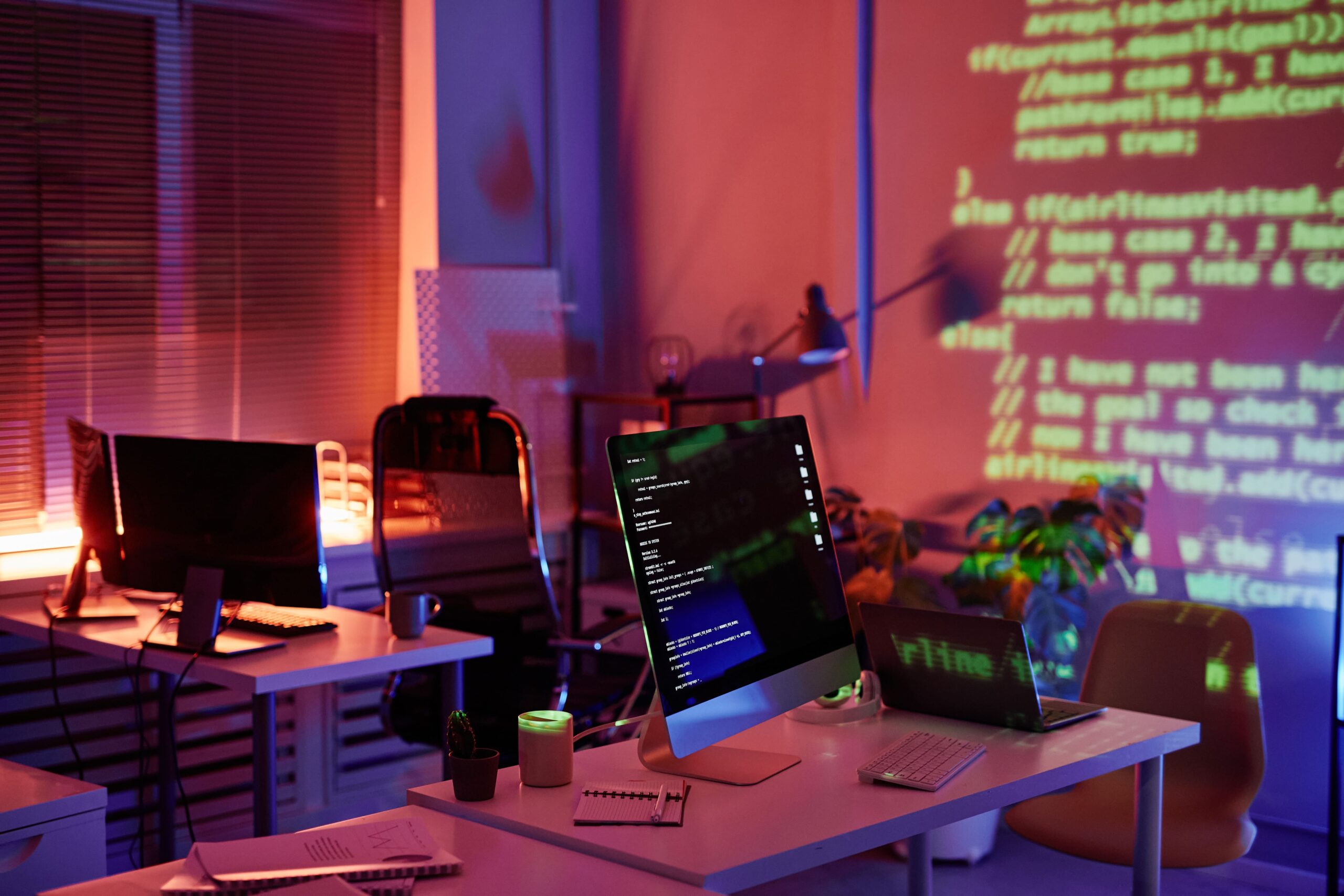 abandoned-openspace-office-with-computer-monitors-2025-03-08-04-32-02-utc-min